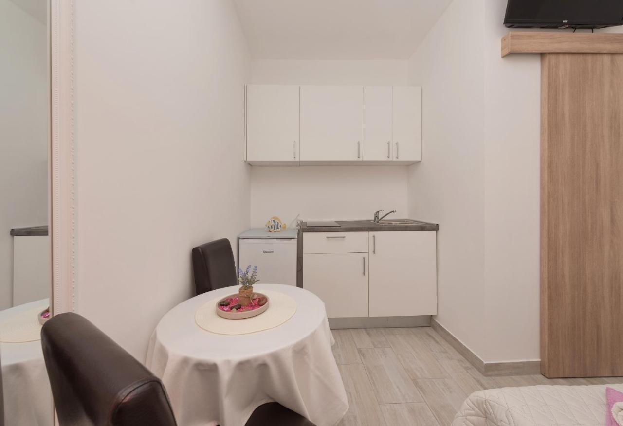 Apartmani Sol Makarska Zewnętrze zdjęcie