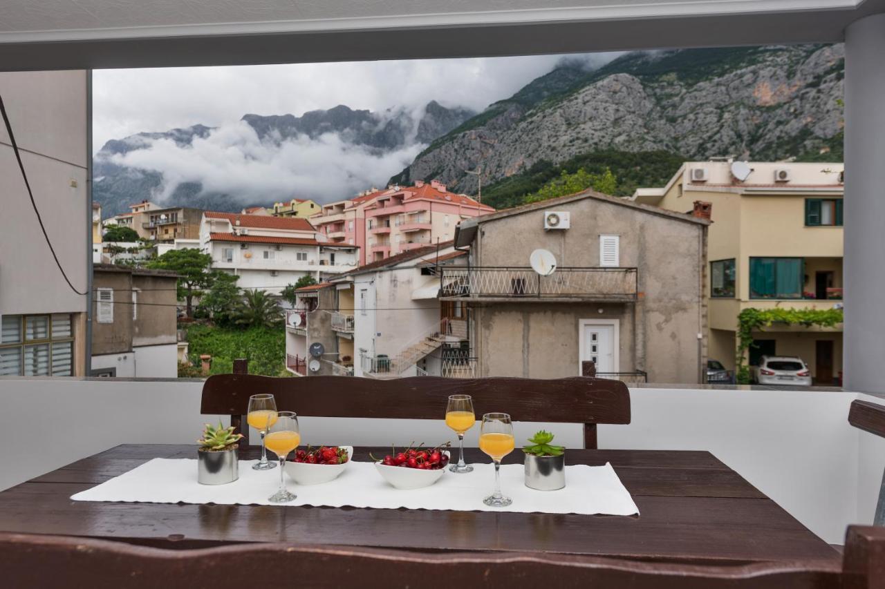Apartmani Sol Makarska Zewnętrze zdjęcie
