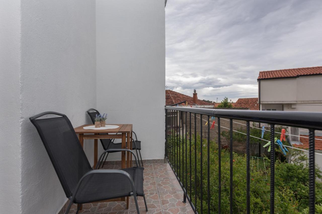 Apartmani Sol Makarska Zewnętrze zdjęcie