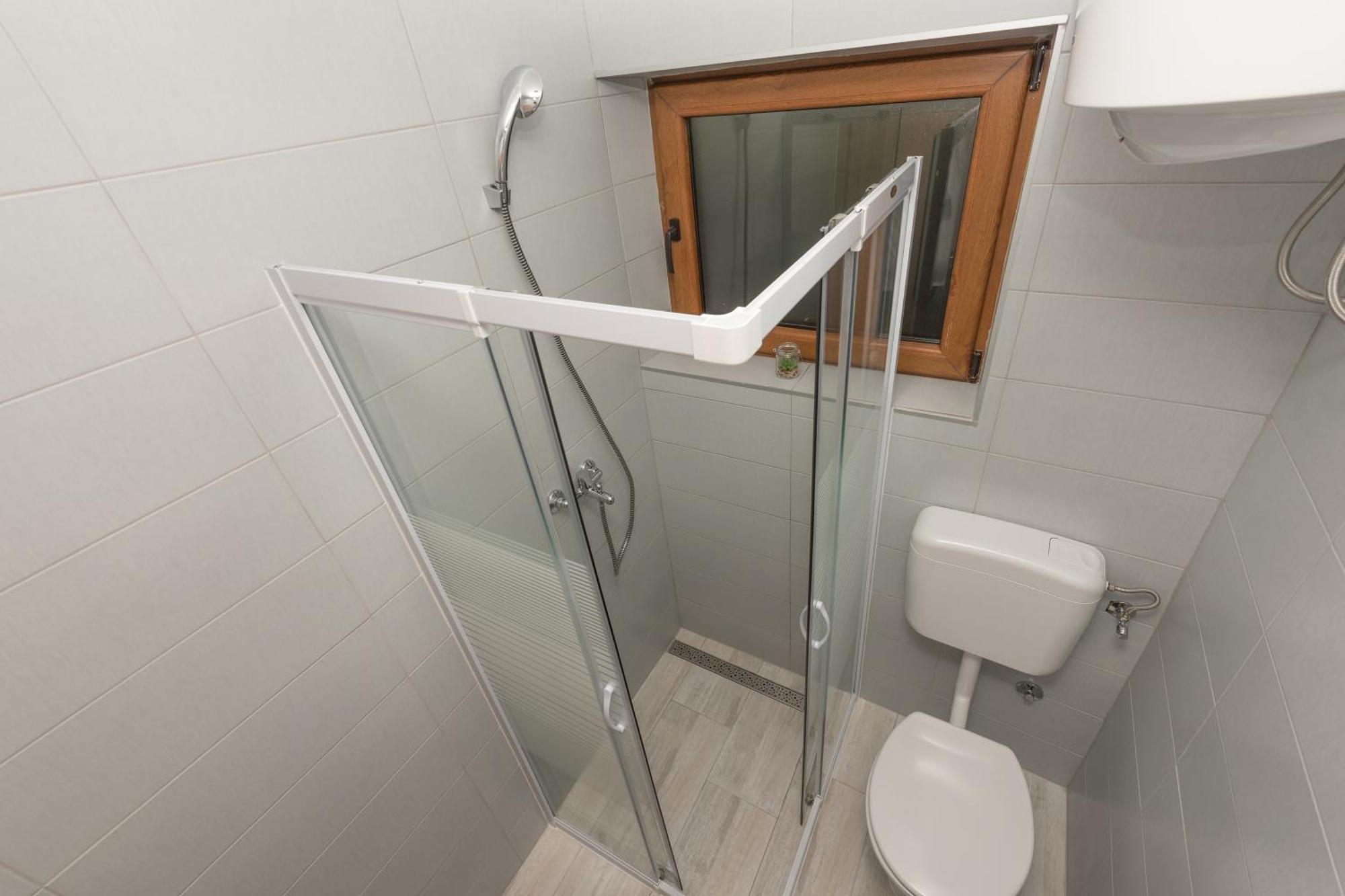 Apartmani Sol Makarska Zewnętrze zdjęcie