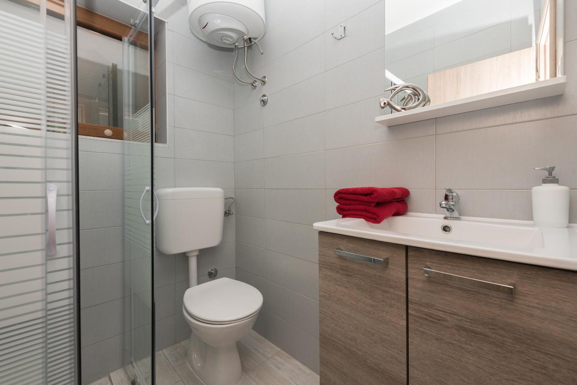 Apartmani Sol Makarska Zewnętrze zdjęcie